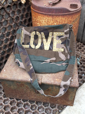 Love Camouflage Army Messenger Bag Bird + Wolf